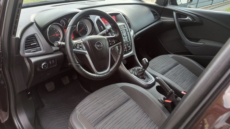 Opel Astra Pierwszy Właściciel, Niski przebieg !!!