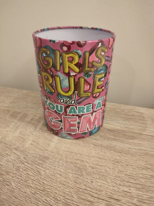 Copo porta lápis da Minnie e Margarida