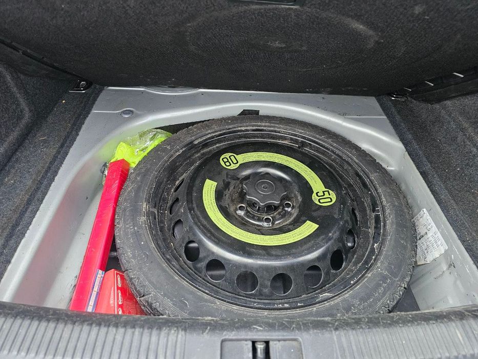 Продам ауді а4 b8