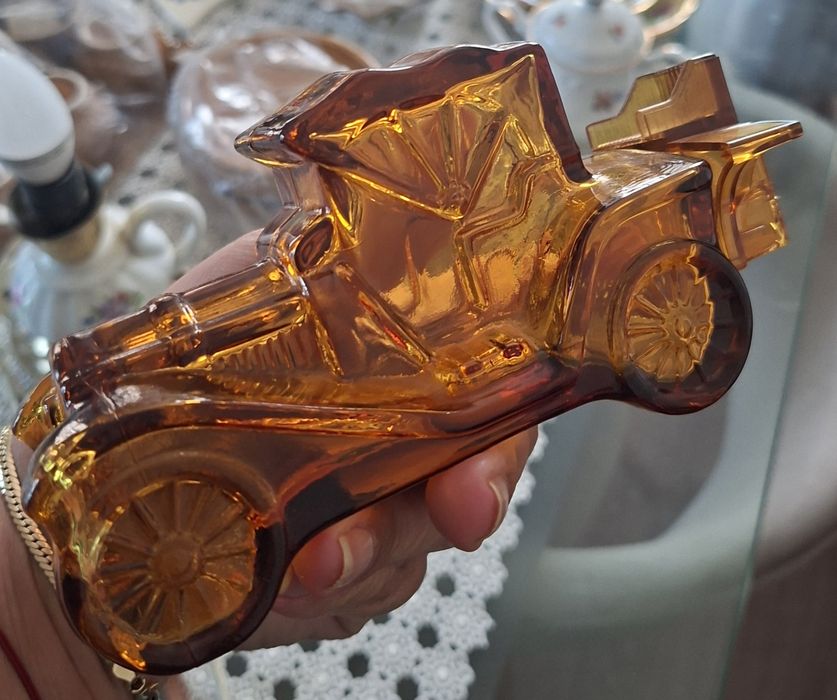 Auto butelka kolekcjonerska Avon lata 70 metka znamionowa