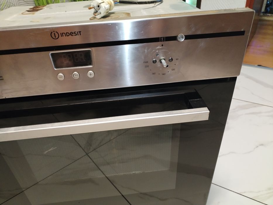 Piekarnik do zabudowy indesit