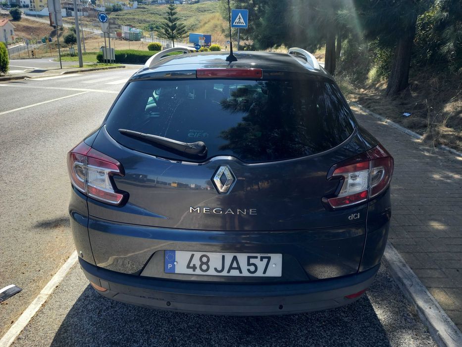 Renault Mégane Sport Tourer 1.5 dCi 110 cv foto 4
