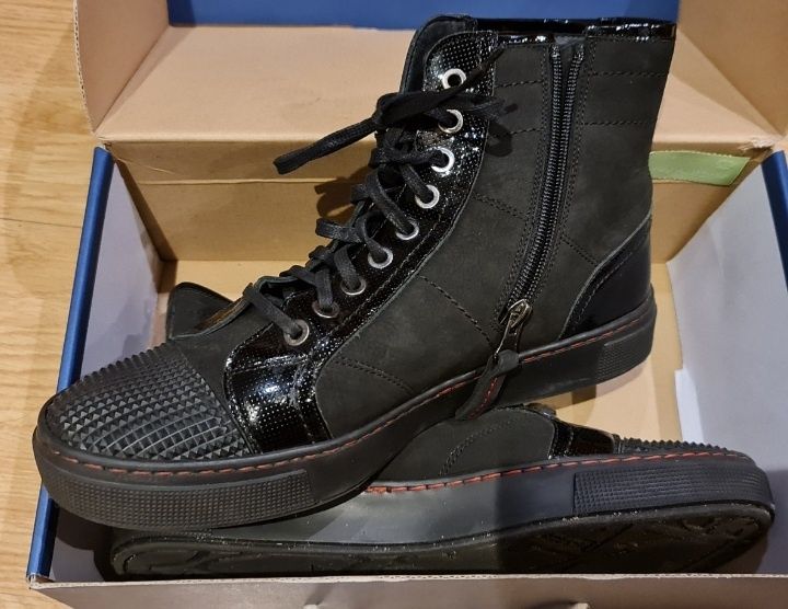 buty KAZAR ( w sprzedaży też buty hugo boss armani adidas nike air d&g
