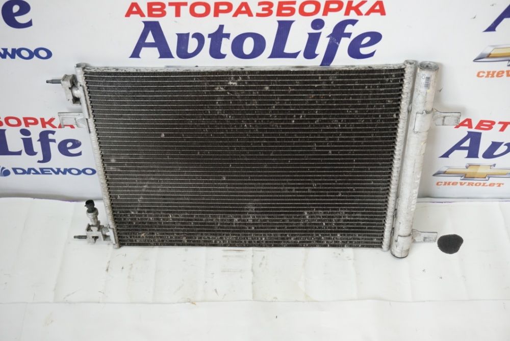 Радіатор кондиціонера Chevrolet Cruze \Шевроле Круз J300 1.6\1.8