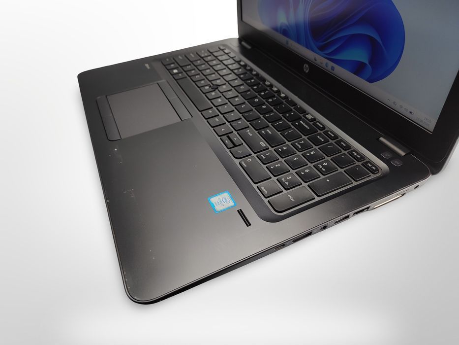 STACJA ROBOCZA HP ZBook 15 i7-6600U FirePro 2GB 16GB 256SSD Win11