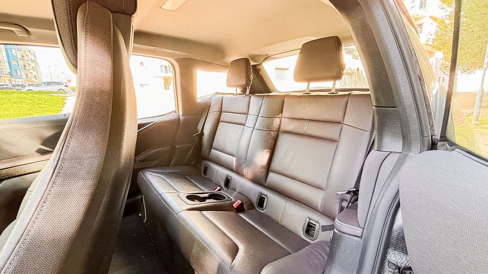 BMW i3 120Ah em excelente estado!