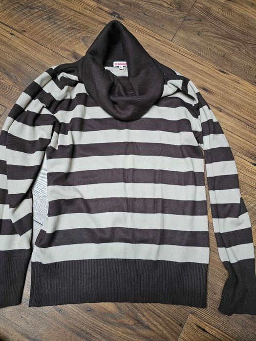 Sweter damski luźny golf