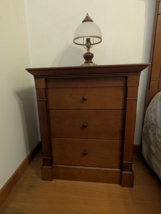 Mobilia de quarto de dormir
-
-