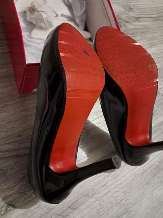 Buty szpilki jak nowe