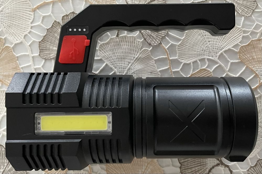 Latarka Led Amio 03273