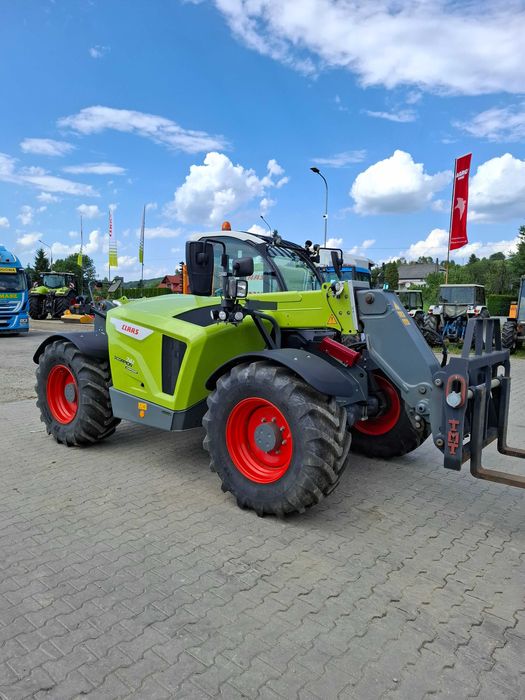 Ładowarka teleskopowa CLAAS SCORPION 741