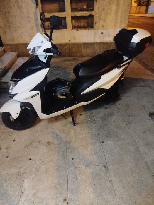 Vendo ou troco mota elétrica