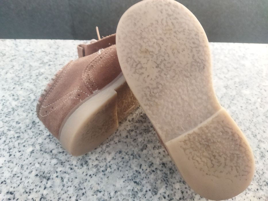 Carneirinhas 26 e galochas 27