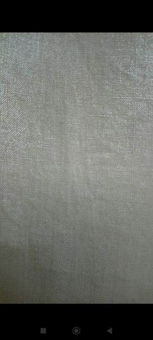 Calça em linho prateadas