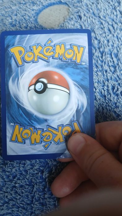 Karta pokemon (plafin)