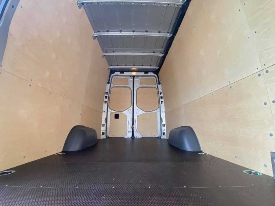 Zabudowa Busa Mercedes Sprinter W907 L3H2 | Podłoga 9mm Brąz | Dostawa Gratis