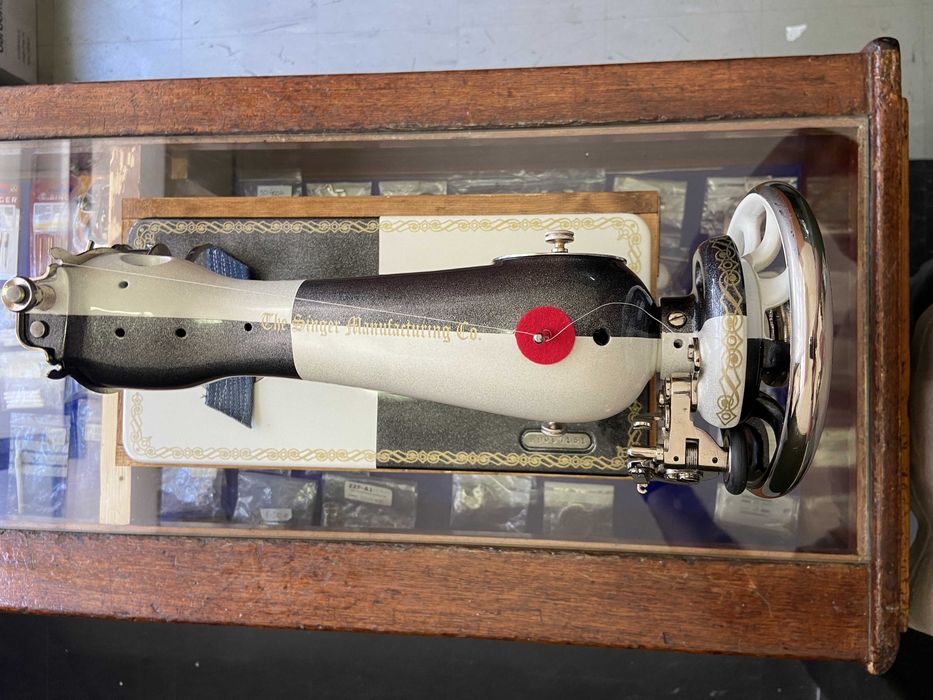 Máquina costura Singer restaurada