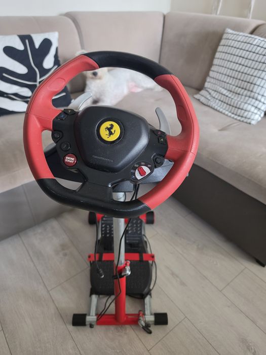 Thrustmaster Ferrari 458 Spider do Xbox One / Series X/S
