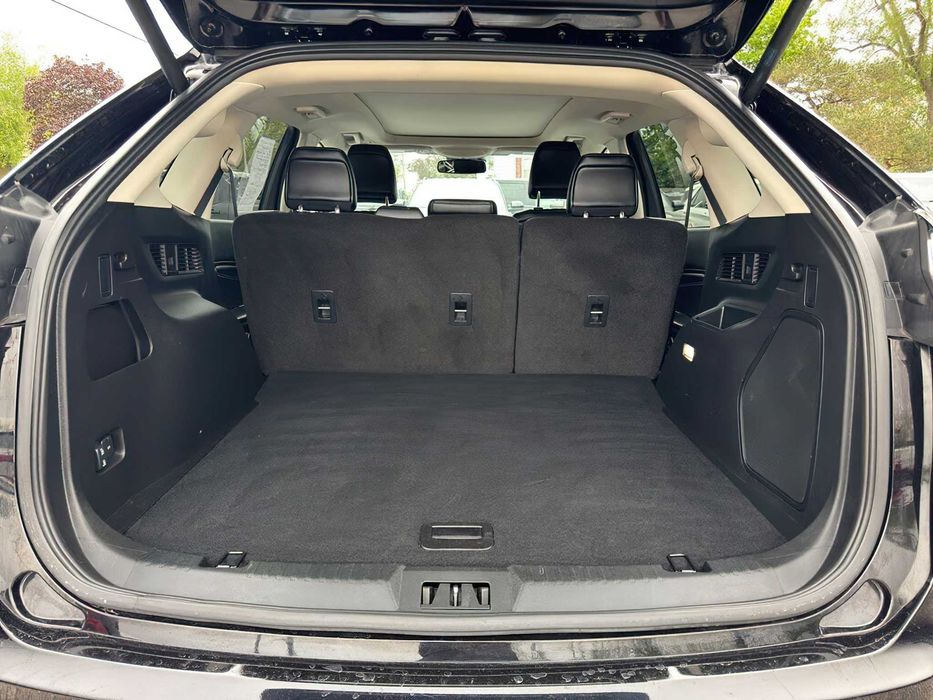 Ford Edge Titanium      2024