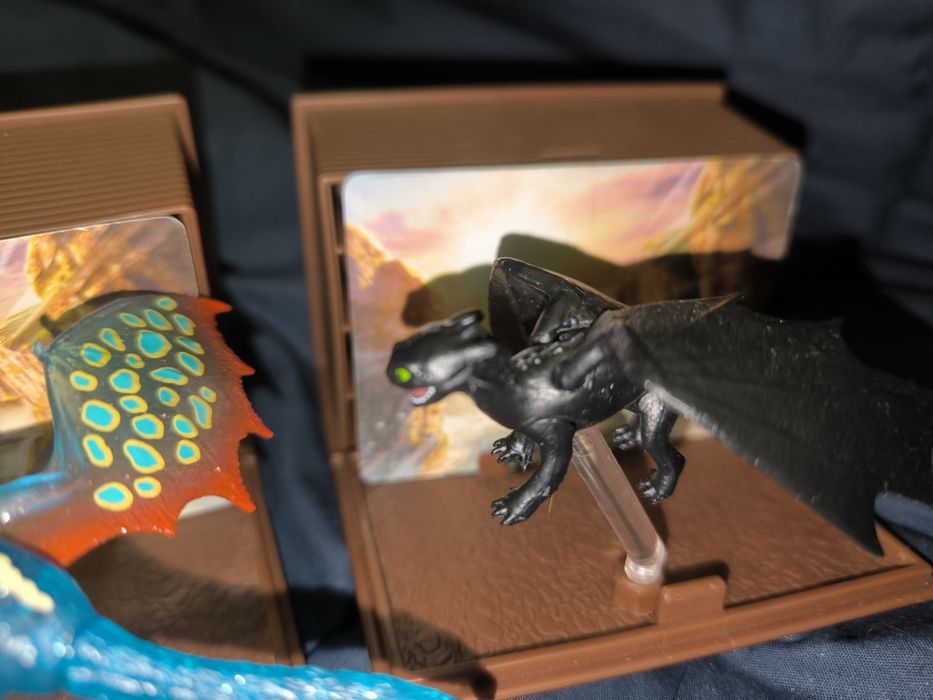 Figuras de como treinar o teu dragão