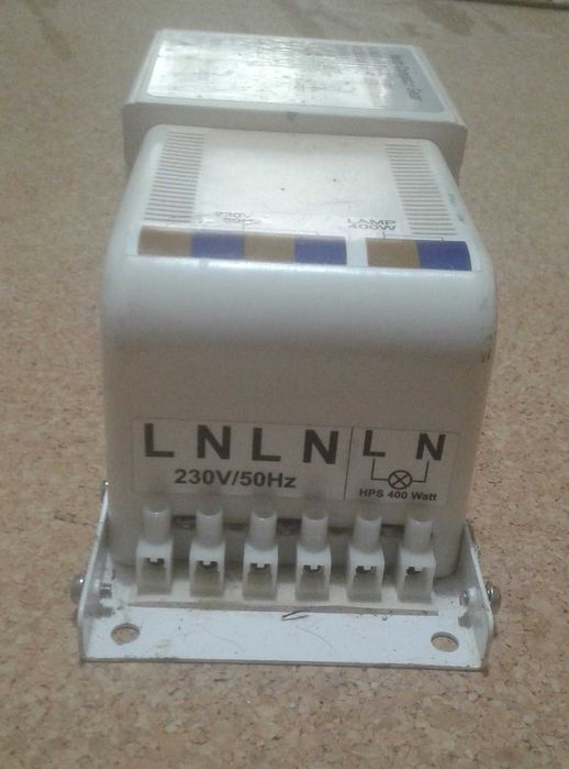 Transformador - Balastro - Refletores - electricidade