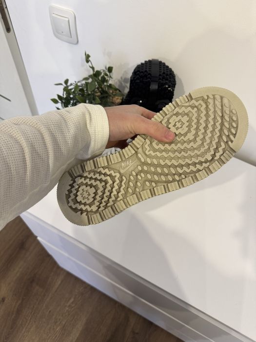 Nike Air Force 1 Luxe