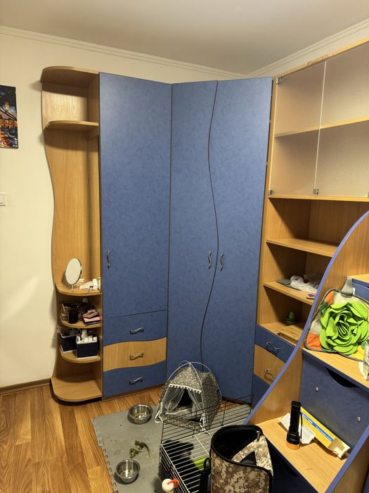 Стінка в дитячу кімнату зі спальними місцями, меблі