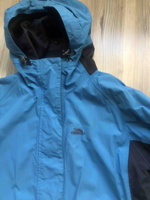 Женская весенняя куртка