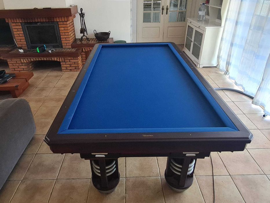 Mesa de Bilhar Livre + Mesa de Refeição, Conjunto Completo