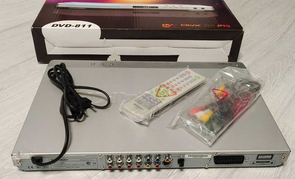 DVD -плеер Shivaki “DVD-811”