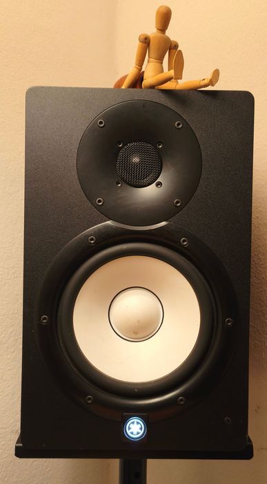 Yamaha HS7 - par de Monitores de Estúdio