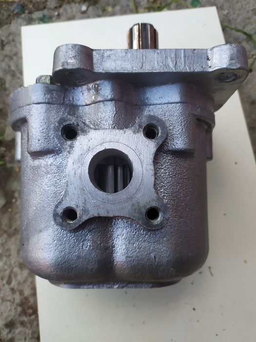 НШ-32 У-2 масляный насос