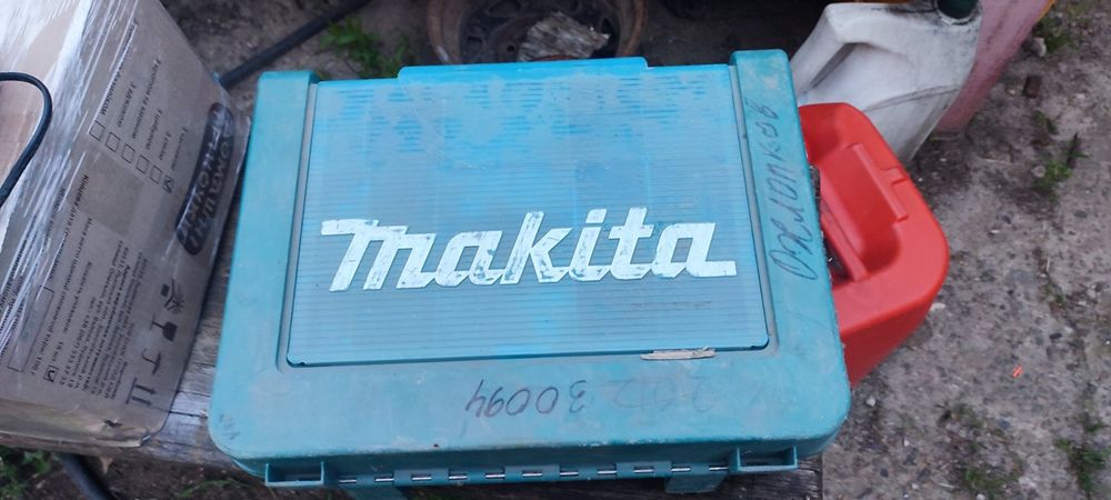 Гайковерт макіта оригінал 3500 гривень