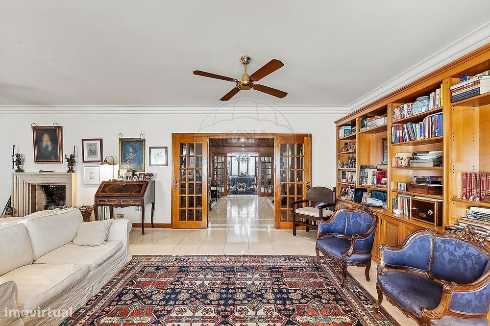 Apartamento T4 para venda