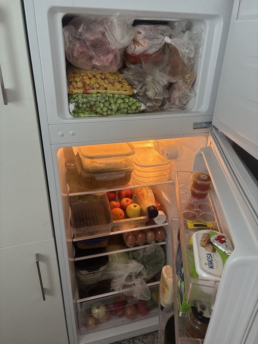 Geladeira Nova uso de 1 mês