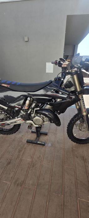 Yamaha YZ125 - Ex moto campeão Sandro Lobo