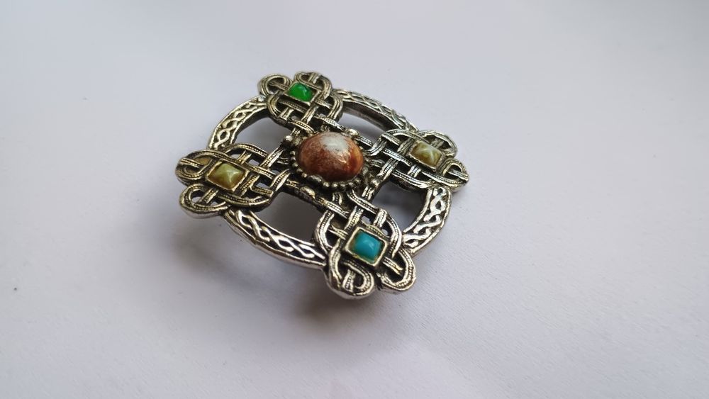 Piękna broszka w stylu celtyckim, boho, alternative, witchy.