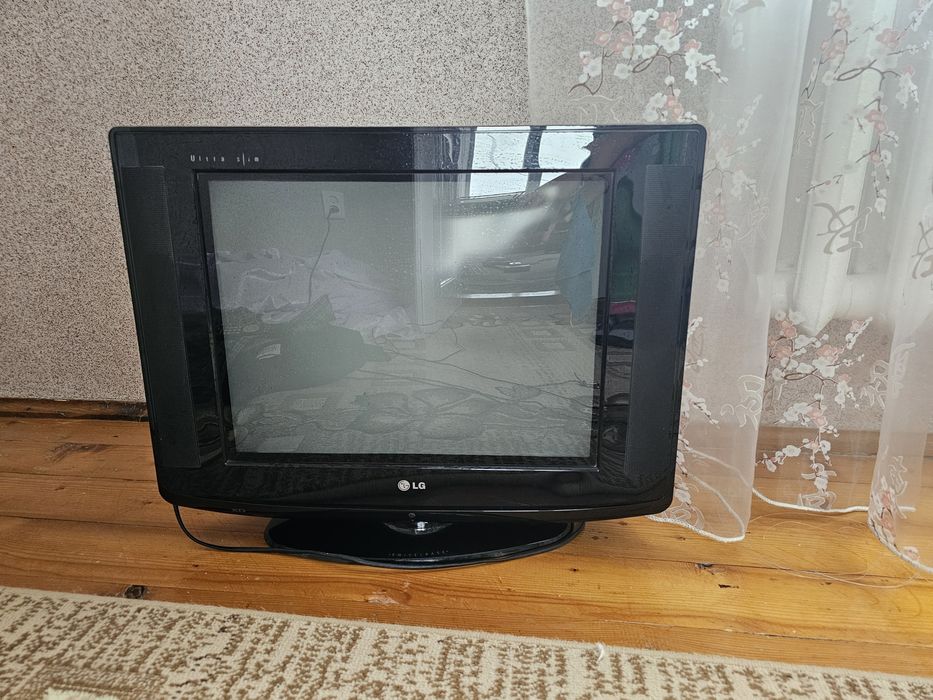 Телевізор LG плазма