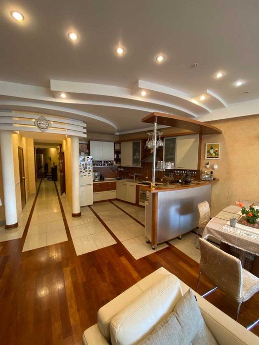 3-rooms apartment apartment by the address st. Kulikovo pole pl Oktyabrskoy revolyutsii pl (area 172 m²) - Atlanta.ua - photo 4