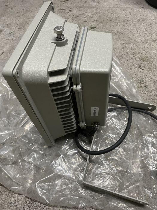 NOWA Lampa Led  UV firmy Schamberg
