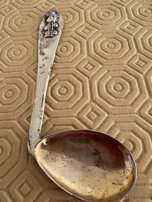 Colher antiga em prata