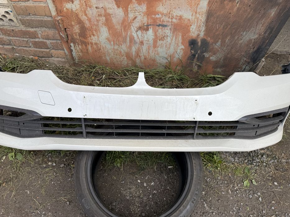 ⸻  Оригинальный передний  и задний бампер BMW 5 G30/G31 (2019)