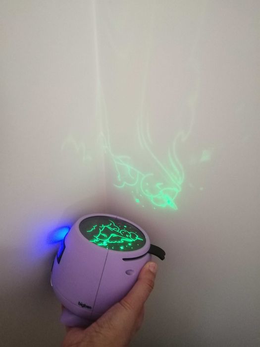 Relogio despertador com projector
