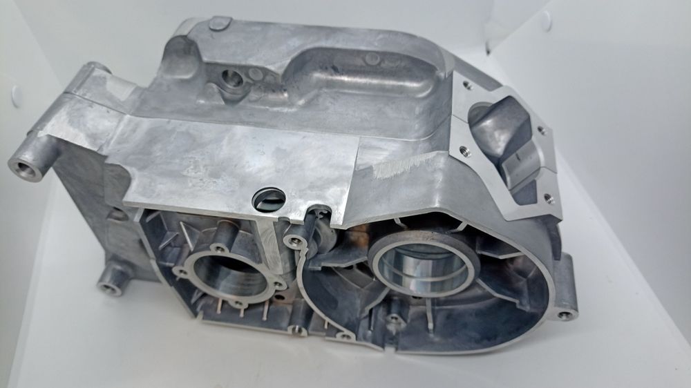 Kartery Simson S51, Obudowa silnika Simson S60, 46mm, DUELLS, nowe