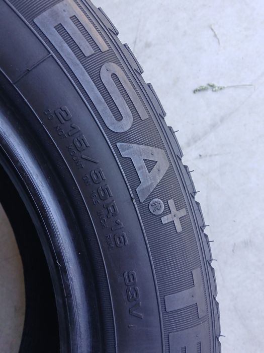 2 pneus 215 55 r16 Esa Tecar