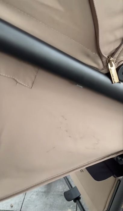 Прогулянкова коляска Carello Bravo Carbon