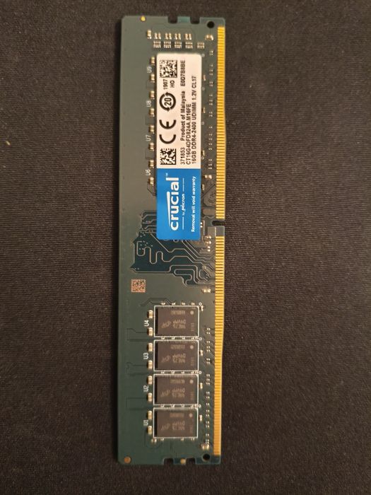 16GB RAM ddr4 Crucial