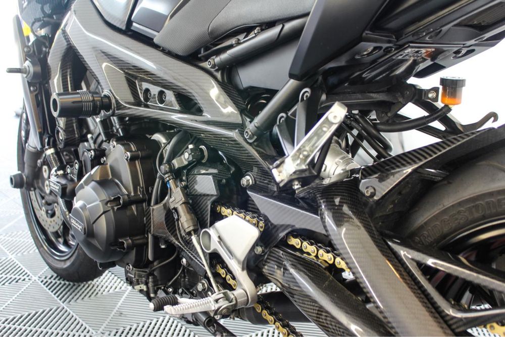 Yamaha  MT-09 Full extras