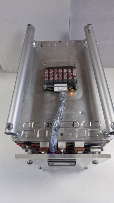 Акумулятор, на ячейках ніссан ліф 24 вольт