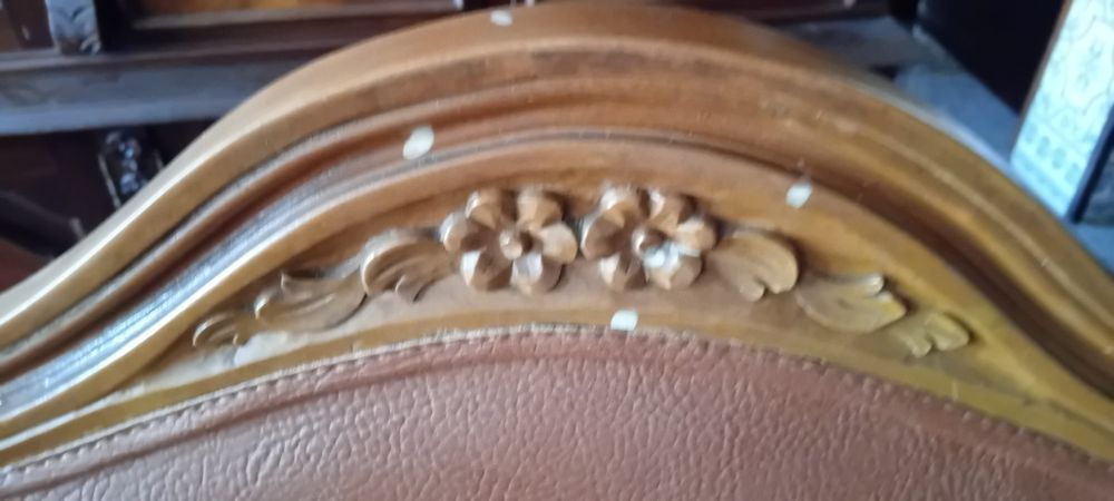 Mesa com 6 cadeiras